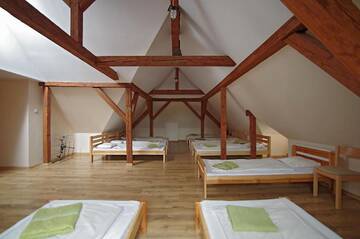 Фото номера Люкс с кроватью размера «king-size» Отели типа «постель и завтрак» Hotelik Hermes г. Pieniężno 37