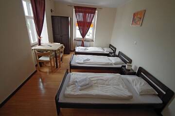 Фото номера Люкс с кроватью размера «king-size» Отели типа «постель и завтрак» Hotelik Hermes г. Pieniężno 30